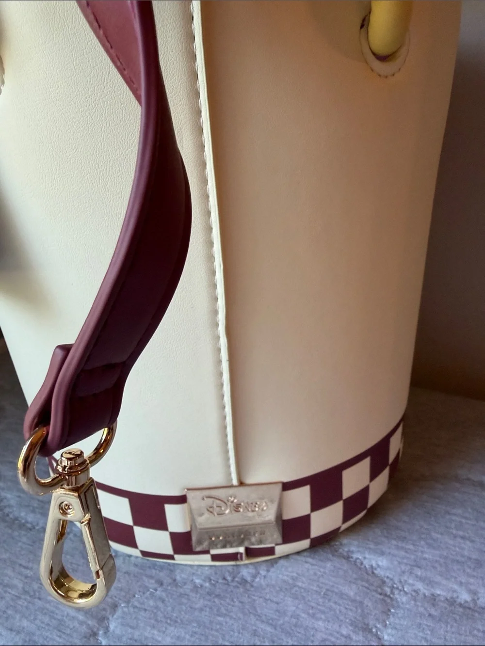 Disney x Loungefly Lady and the Tramp Cream & Yellow Kids Bucket Bag